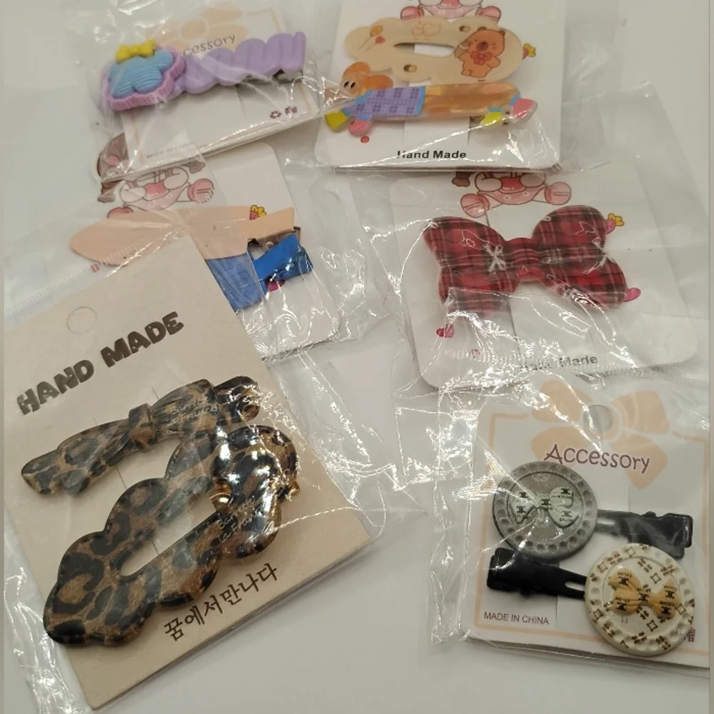 Hair Clips 6 Sets - Picture 2 of 3